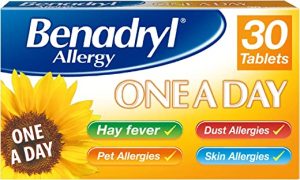 Benadryl Allergy One a Day 10 mg Tablets - Effective and Long-Lasting Relief from Hay Fever, Pet, Skin and Dust Allergies - 30 Count